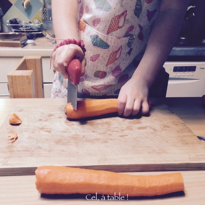 Couper l'extrémité de la carotte